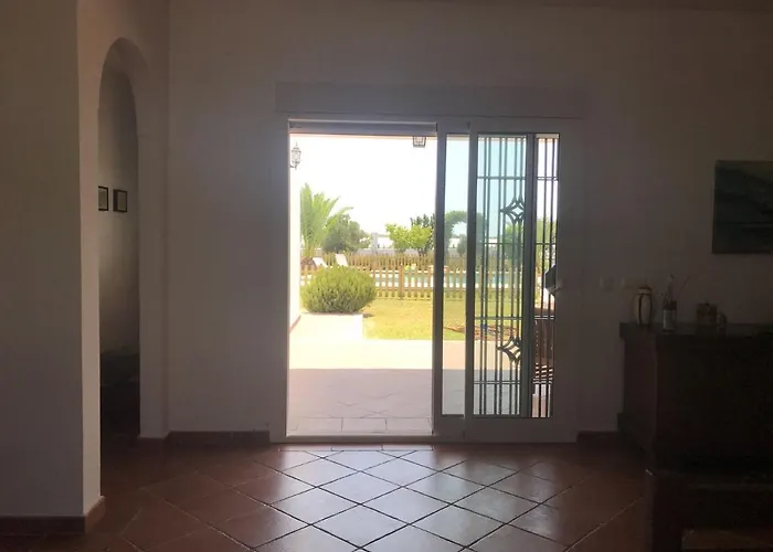 Casa Huerta Del Pitorreo * Conil De La Frontera
